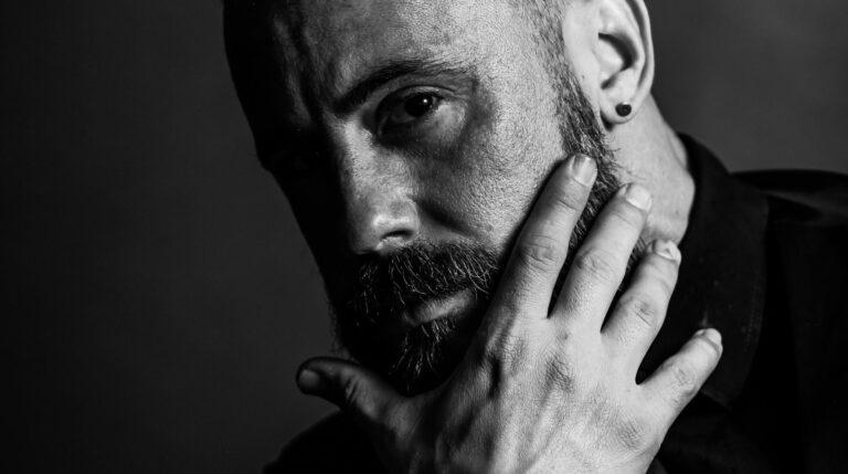 Чоловіча пластика без табу: від повік до інтимної зони