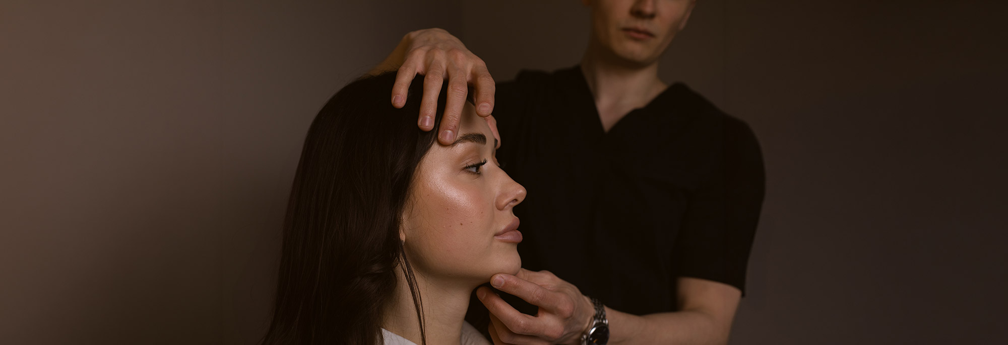 Збільшення підборіддя імплантом — Docber Clinic